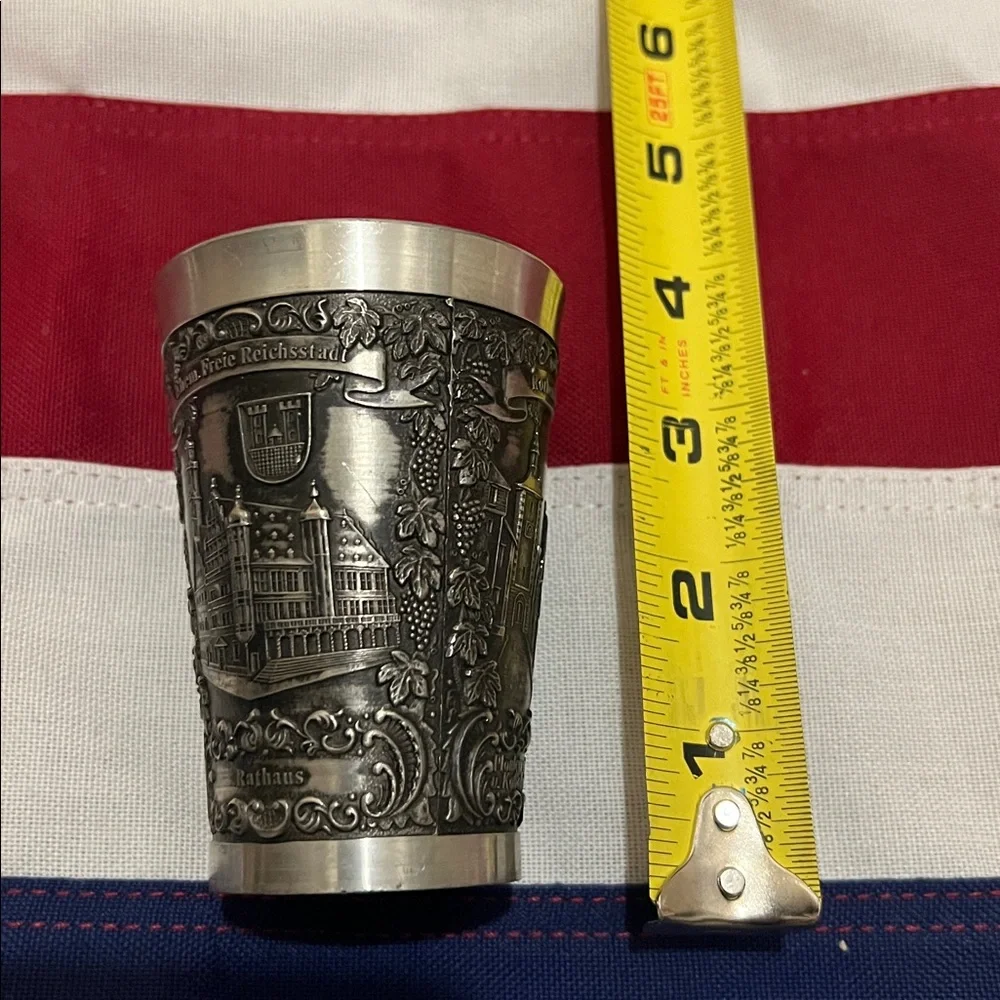 Silver-color Engraved German cup - Picture 4 of 5